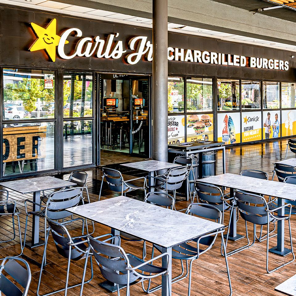 CARL´S JR | Patio Outlet La Florida